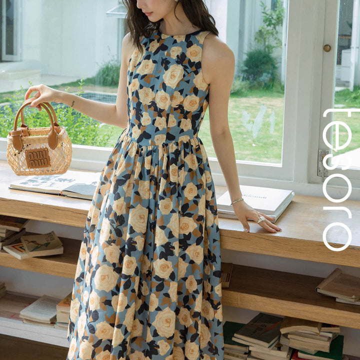 Sunlit Petal Pleated Dress