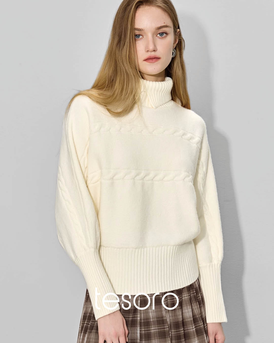 Cable Knit Reversible Turtleneck