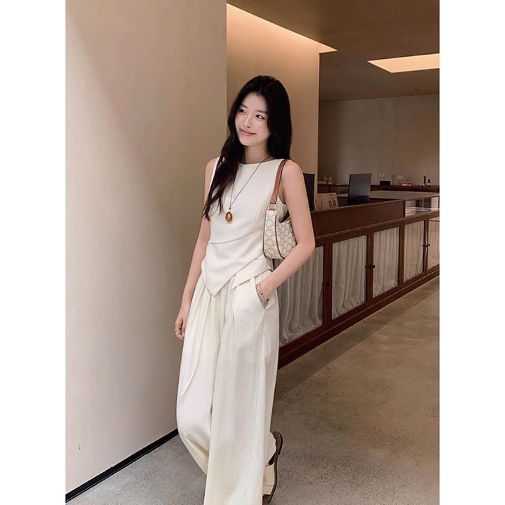 Angled Hem Sleeveless Blouse