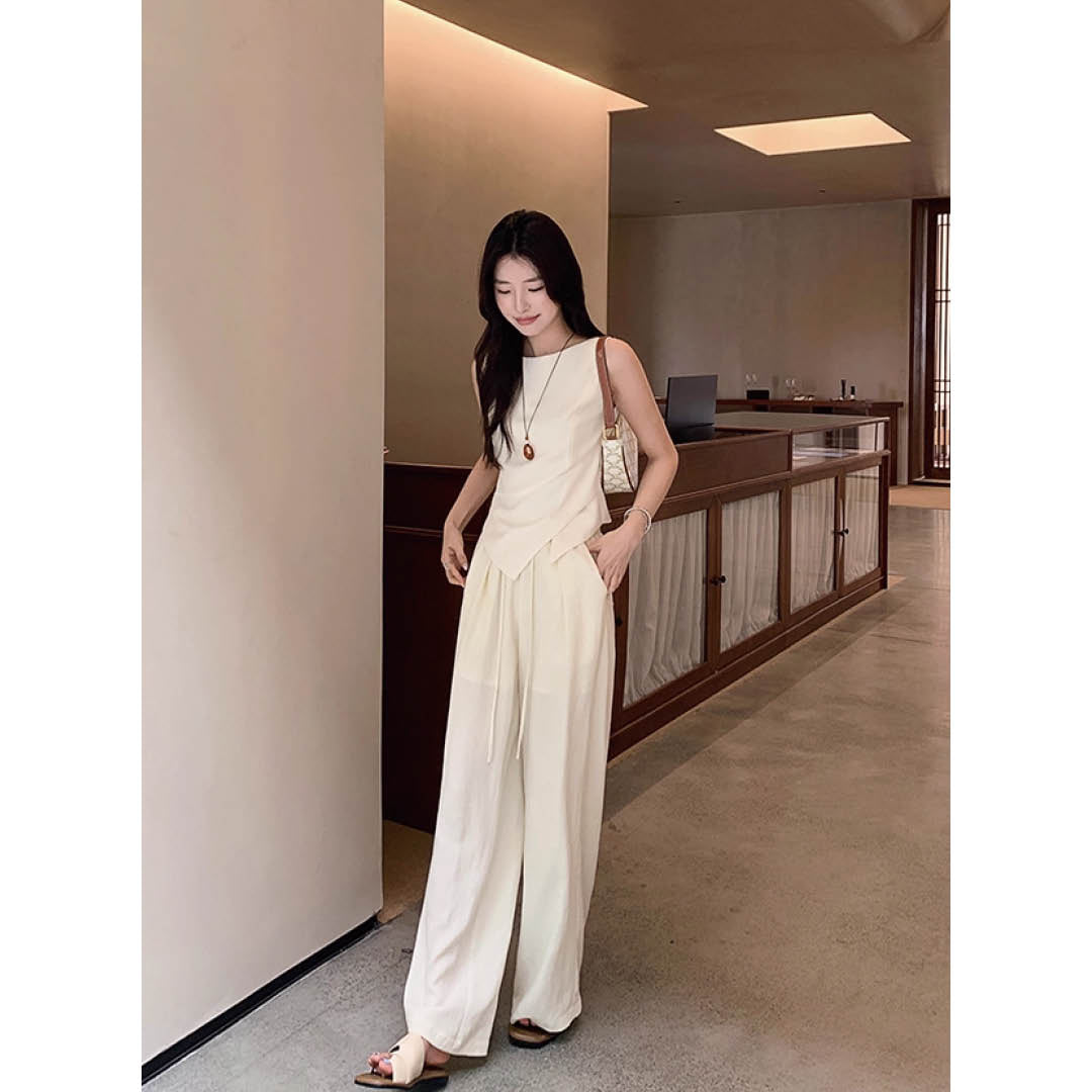 Angled Hem Sleeveless Blouse