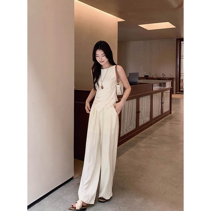 Angled Hem Sleeveless Blouse
