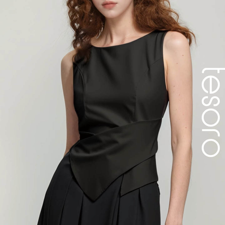 Asymmetric Hem Sleeveless Blouse