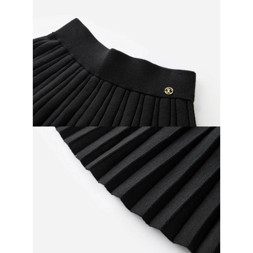 Pleated Knit Mini Skirt