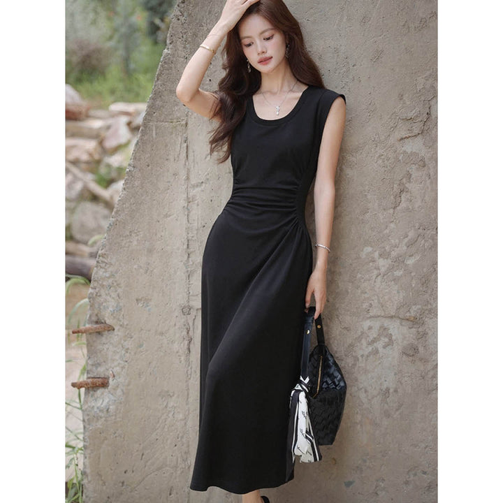 Refined Silhouette Fit & Flare