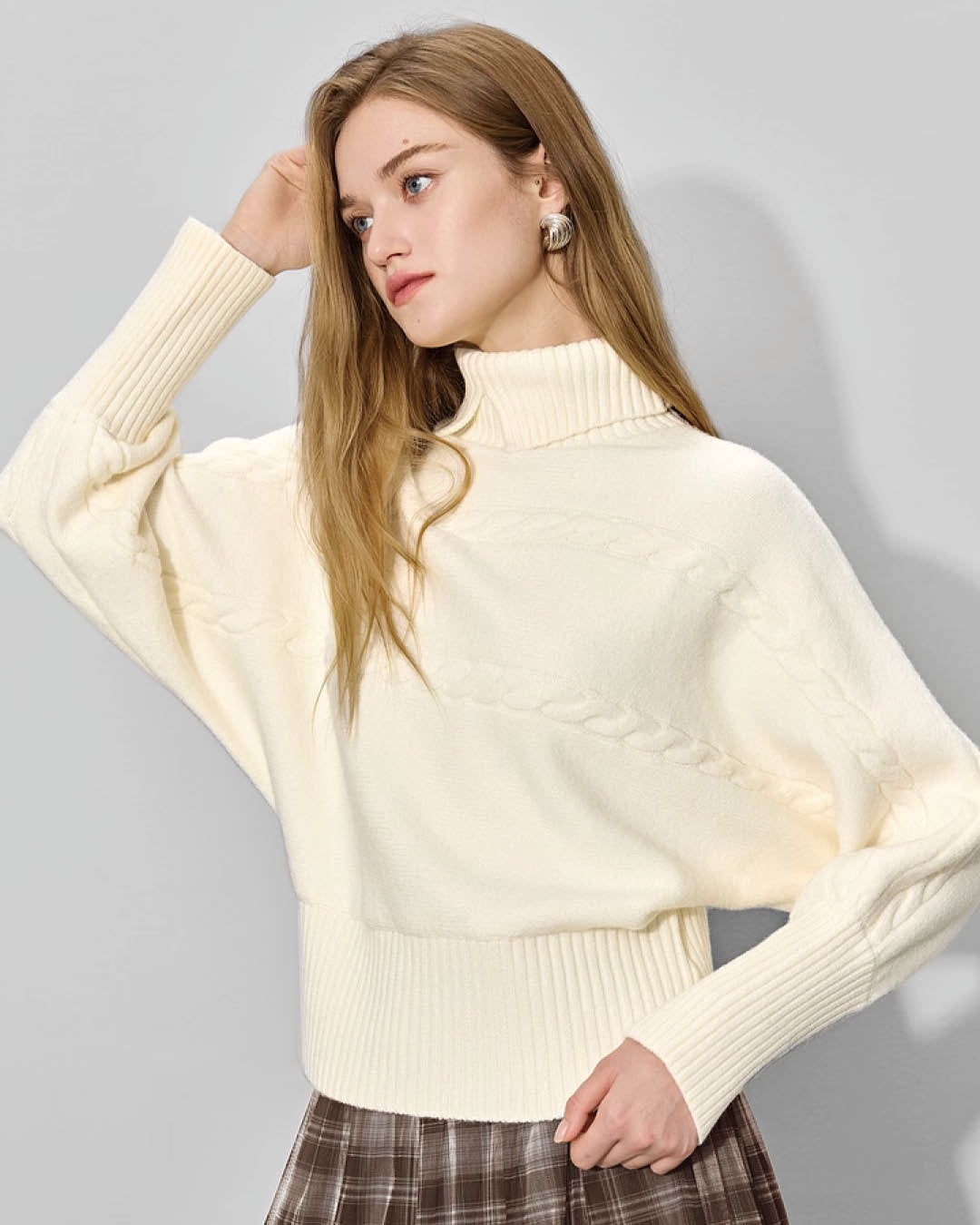 Cable Knit Reversible Turtleneck