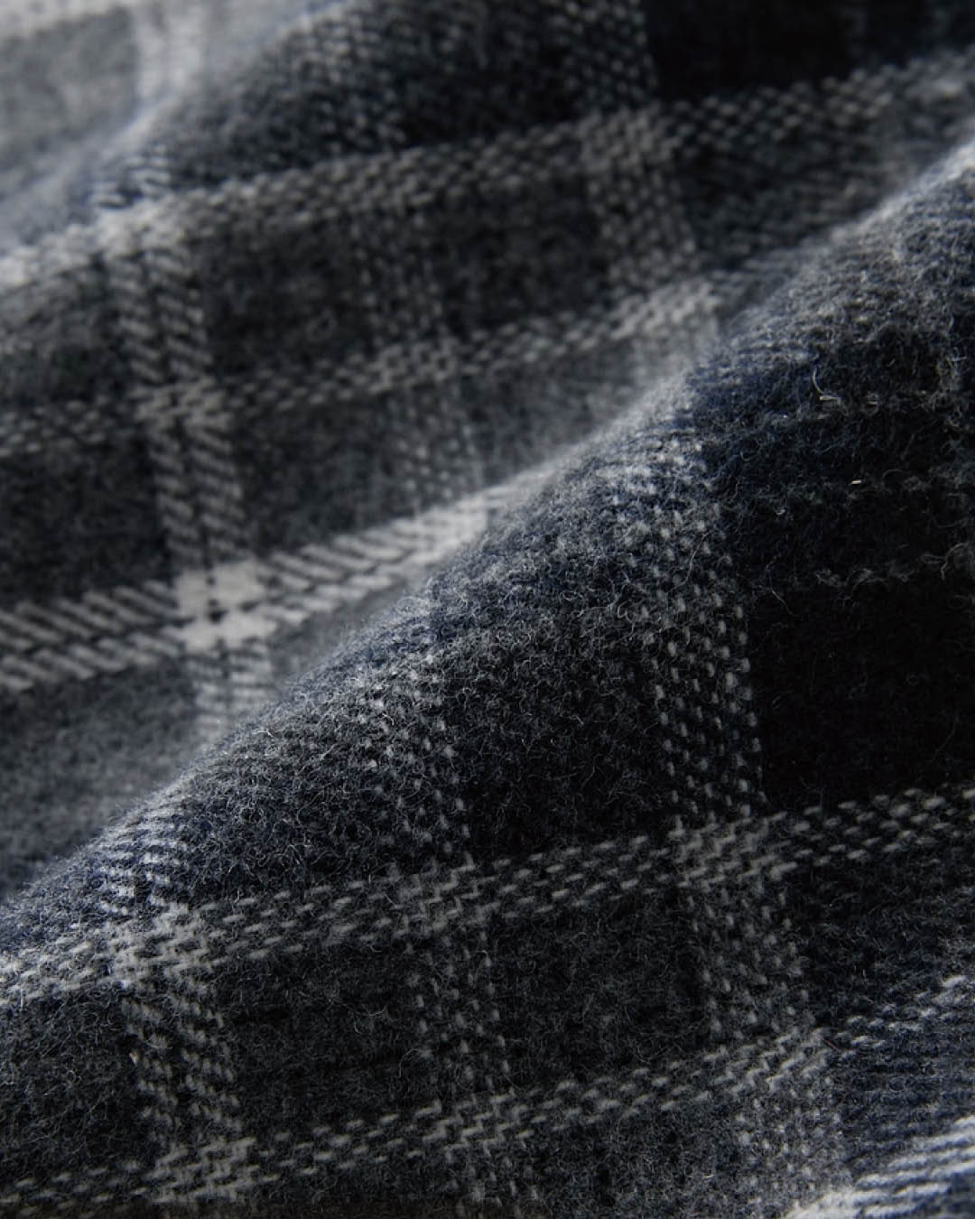 Classic Pleated Wool-Blend Skirt