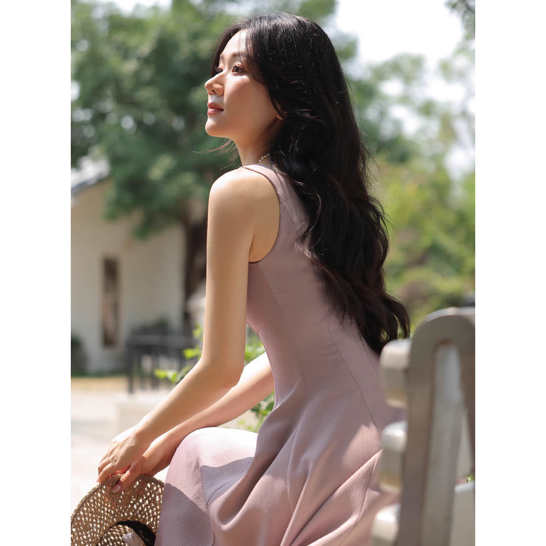 Graceful Hourglass Fit Dress