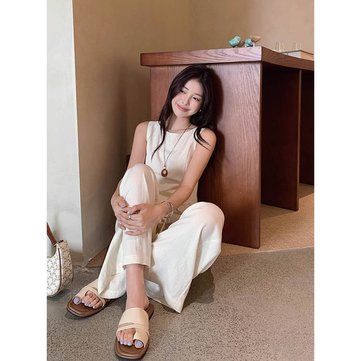 Angled Hem Sleeveless Blouse