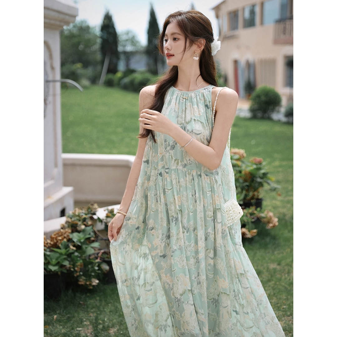 Delicate Garden Pleated Dress