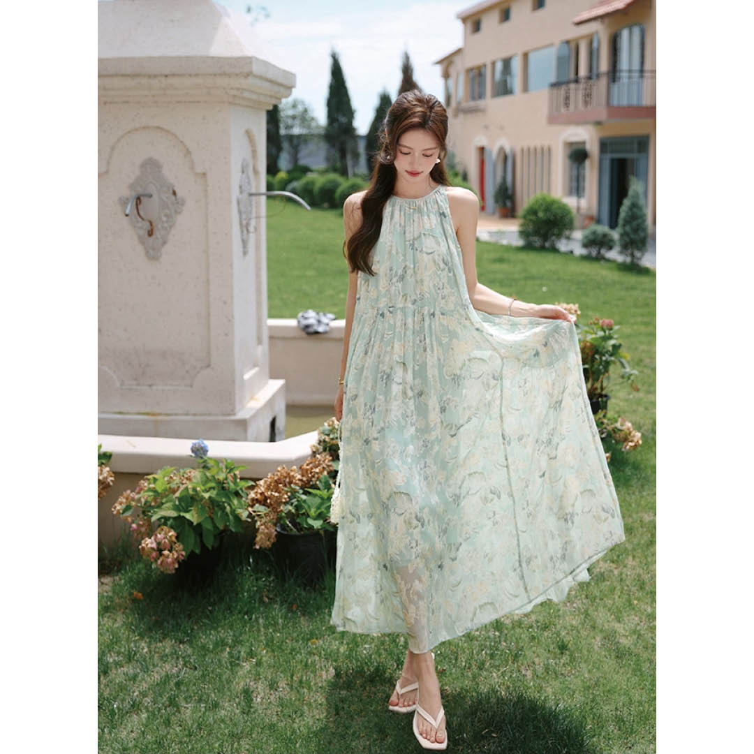 Delicate Garden Pleated Dress
