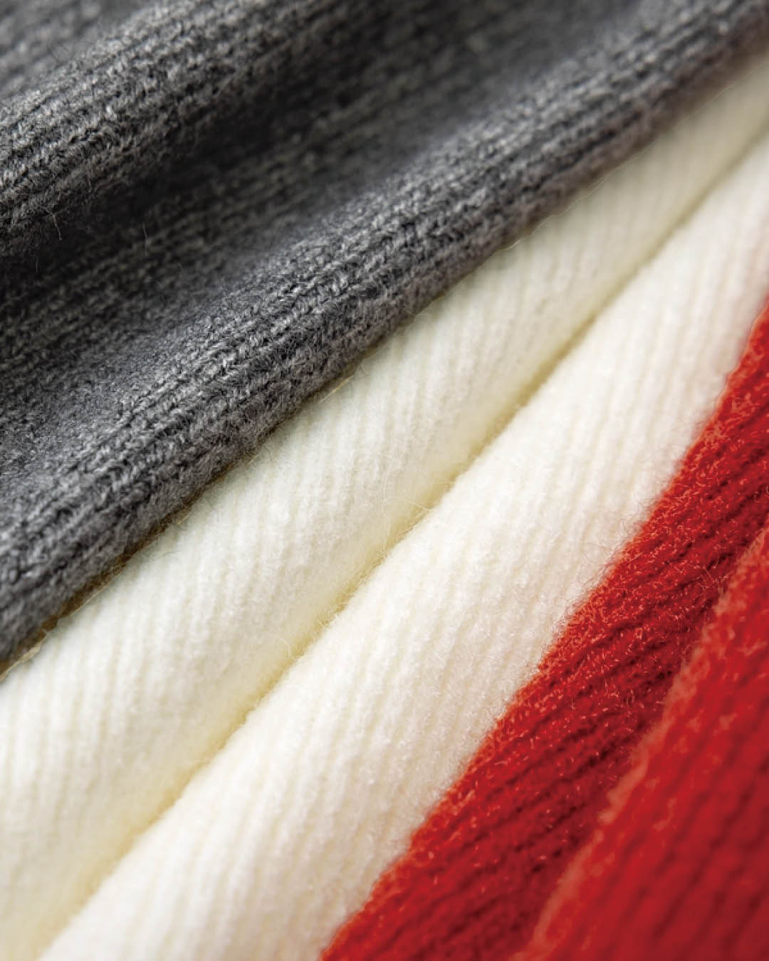 Cable Knit Reversible Turtleneck