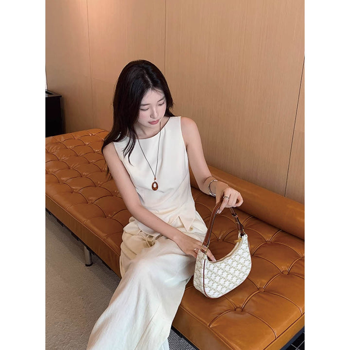 Angled Hem Sleeveless Blouse