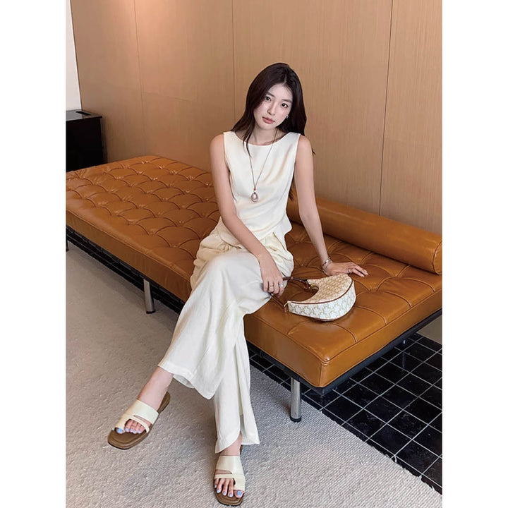 Angled Hem Sleeveless Blouse
