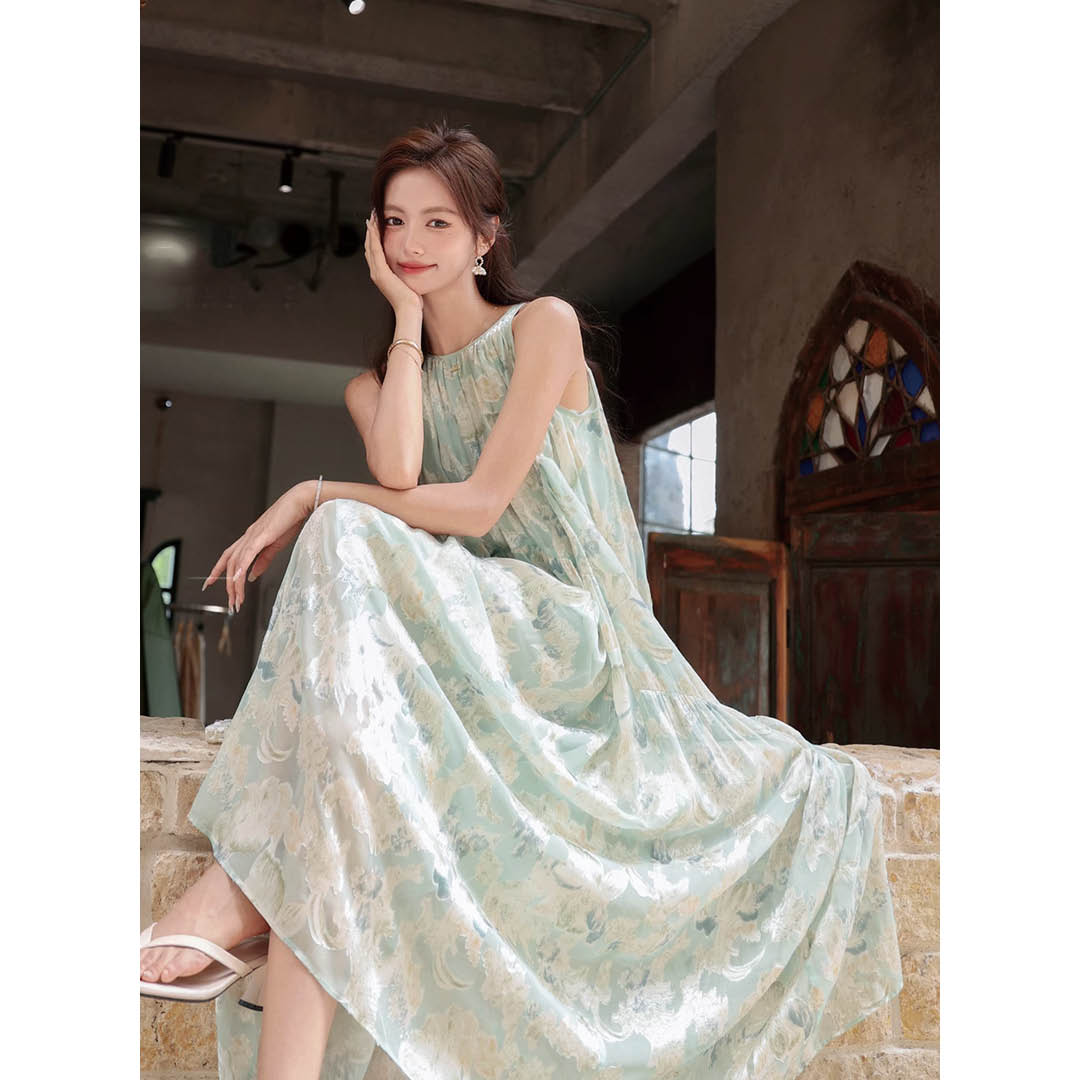 Delicate Garden Pleated Dress
