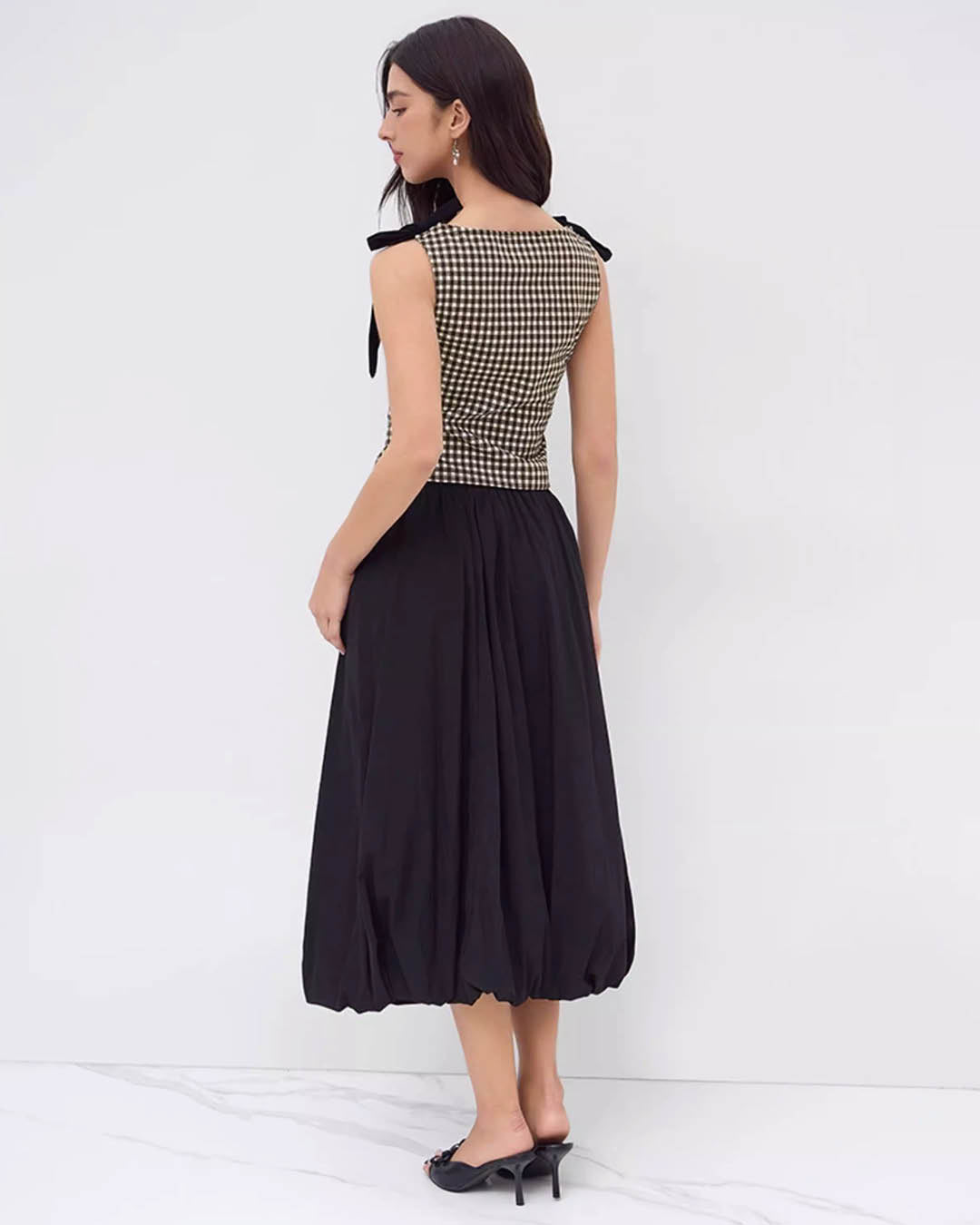 Ribbon Shoulder Check Top