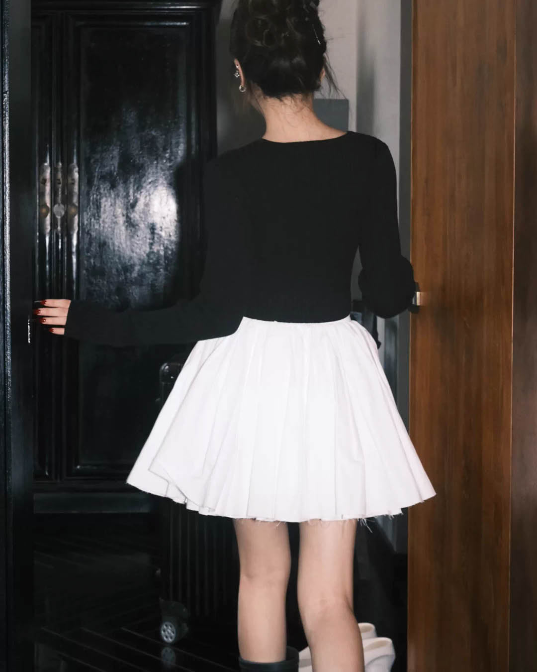 Elegant Volume Pleated Skirt