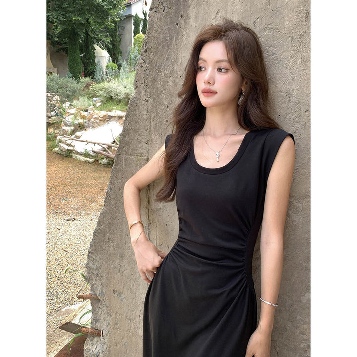 Refined Silhouette Fit & Flare