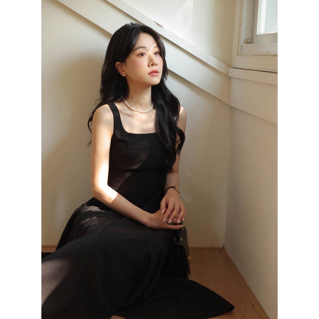 Graceful Hourglass Fit Dress