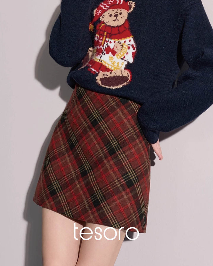 Classic Pleated Wool-Blend Skirt