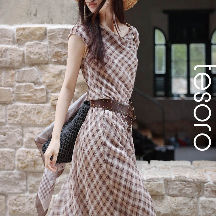 Soft Checked Sleeveless Gown