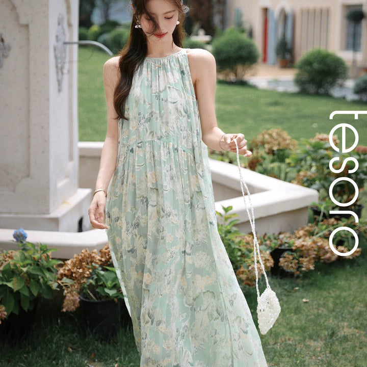 Delicate Garden Pleated Dress